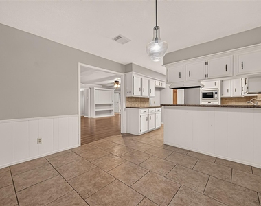 5410 Boyce Springs Drive - Photo Thumbnail 11