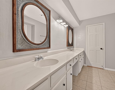 5410 Boyce Springs Drive - Photo Thumbnail 28