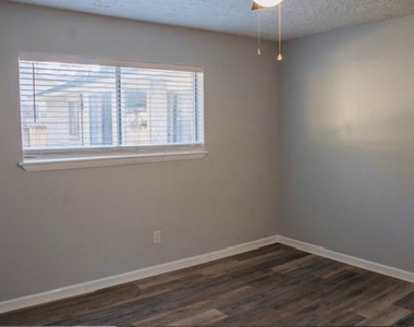 22318 Acorn Valley Drive - Photo Thumbnail 19