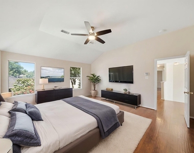 14715 Plains River Drive - Photo Thumbnail 8