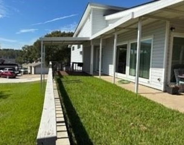 251 Harbour Row Drive - Photo Thumbnail 14