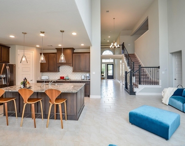 5627 Bending Crest Court - Photo Thumbnail 20