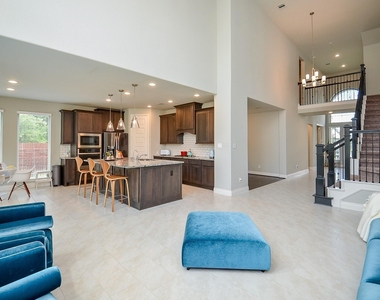5627 Bending Crest Court - Photo Thumbnail 22