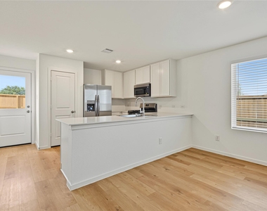 6231 Pelly Place - Photo Thumbnail 8
