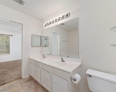 118 Anise Tree Place - Photo Thumbnail 15