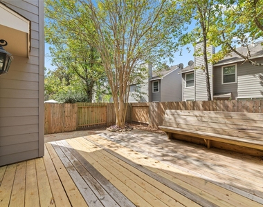 118 Anise Tree Place - Photo Thumbnail 20