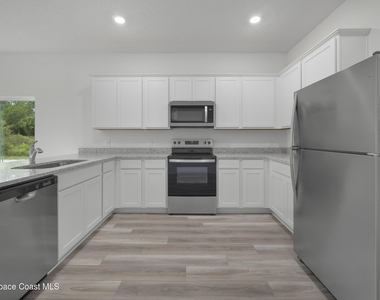 218 Fitchburg Street Sw - Photo Thumbnail 5
