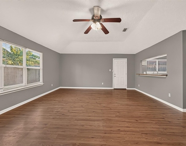 1338 Leadenhall Circle - Photo Thumbnail 11