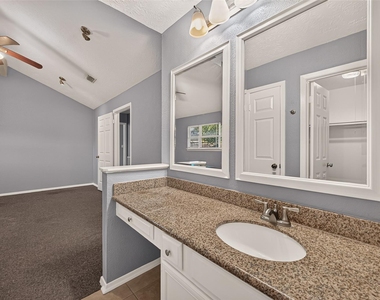1338 Leadenhall Circle - Photo Thumbnail 32