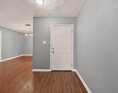 1338 Leadenhall Circle - Photo Thumbnail 5