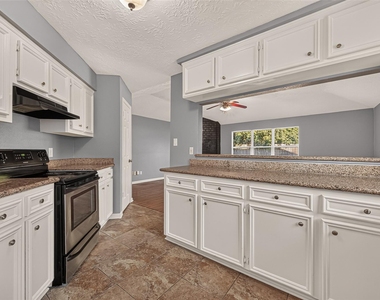 1338 Leadenhall Circle - Photo Thumbnail 19