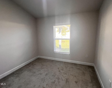 655 Kylar Drive Nw - Photo Thumbnail 18