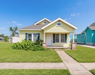 1211 W 2nd Street - Photo Thumbnail 16