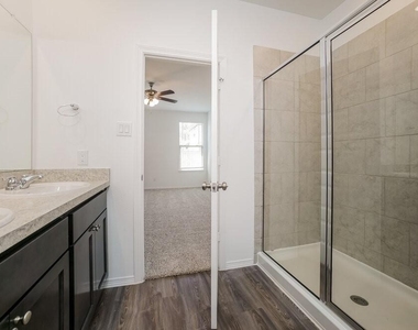 16630 Spirit Street - Photo Thumbnail 10