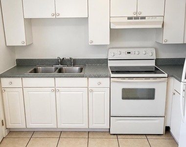 2456 Mercury Drive - Photo Thumbnail 3