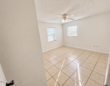 2456 Mercury Drive - Photo Thumbnail 4