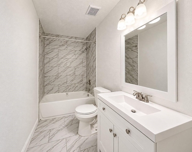 2108 Camille Street - Photo Thumbnail 1