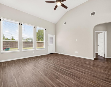 5342 Briana Dee Drive - Photo Thumbnail 4