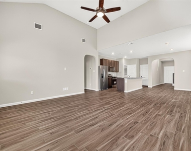 5342 Briana Dee Drive - Photo Thumbnail 5