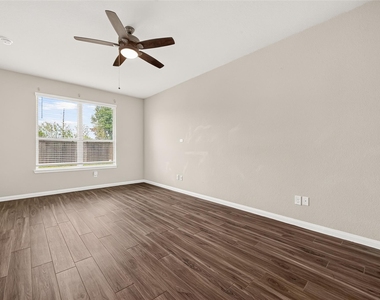 5342 Briana Dee Drive - Photo Thumbnail 11
