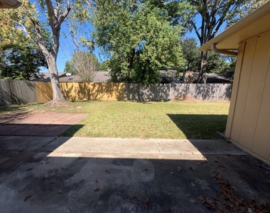 3107 Jenny Drive - Photo Thumbnail 18