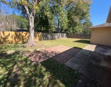 3107 Jenny Drive - Photo Thumbnail 15