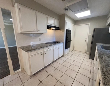 3107 Jenny Drive - Photo Thumbnail 13