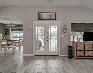 124 Mae Cir N - Photo Thumbnail 8