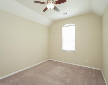 3434 Norwich Gardens Lane - Photo Thumbnail 24