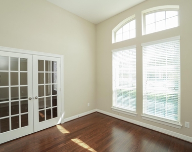 3434 Norwich Gardens Lane - Photo Thumbnail 5