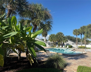 2765 Countryside Boulevard - Photo Thumbnail 35