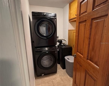 2765 Countryside Boulevard - Photo Thumbnail 23