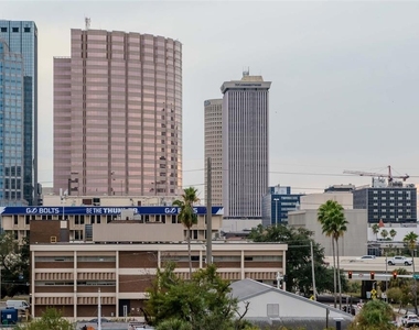 1120 E Kennedy Boulevard - Photo Thumbnail 28
