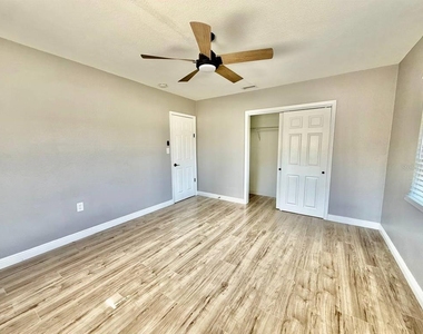 1545 Illinois Road - Photo Thumbnail 20