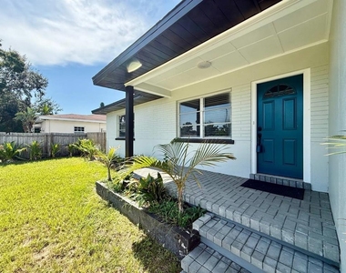 1545 Illinois Road - Photo Thumbnail 2