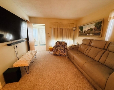 37819 Alissa Drive - Photo Thumbnail 6