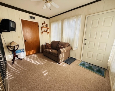 37819 Alissa Drive - Photo Thumbnail 3