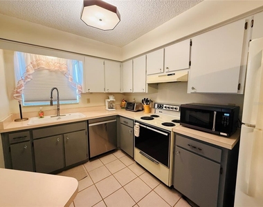37819 Alissa Drive - Photo Thumbnail 9