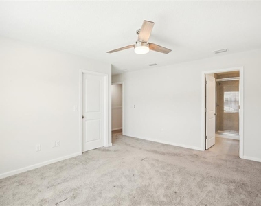 10912 Quickwater Court - Photo Thumbnail 15