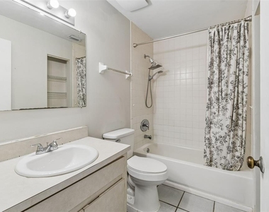 5156 Sunridge Palms Drive - Photo Thumbnail 10