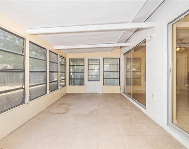 8530 Renald Boulevard - Photo Thumbnail 16