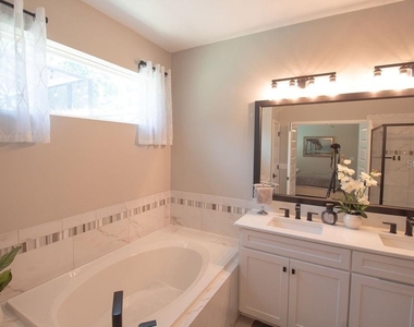 11114 Calistoga Place - Photo Thumbnail 17