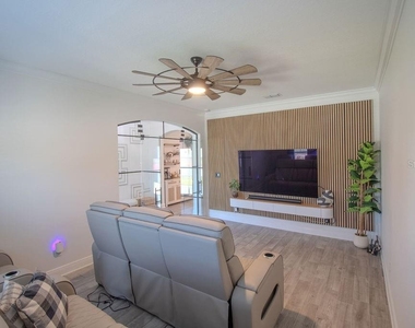 11114 Calistoga Place - Photo Thumbnail 3