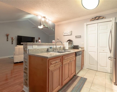 7298 Ulmerton Road - Photo Thumbnail 8