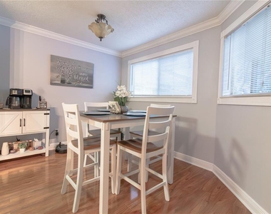 7298 Ulmerton Road - Photo Thumbnail 10