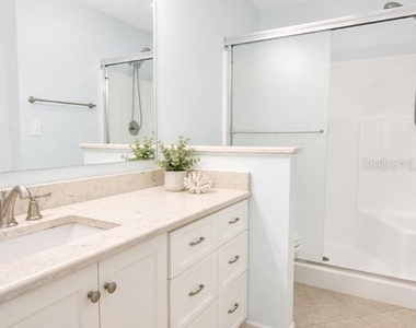 2106 Gulf View Boulevard - Photo Thumbnail 11