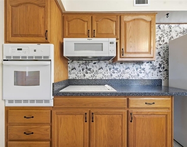 309 Belle View Avenue - Photo Thumbnail 5