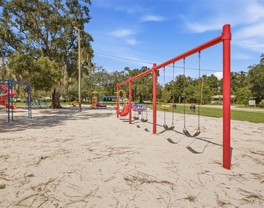314 Deer Park Avenue - Photo Thumbnail 29