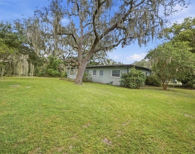 314 Deer Park Avenue - Photo Thumbnail 22