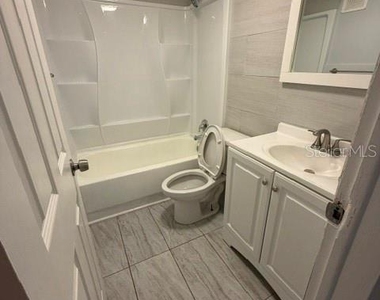 1329 Drew Street - Photo Thumbnail 9